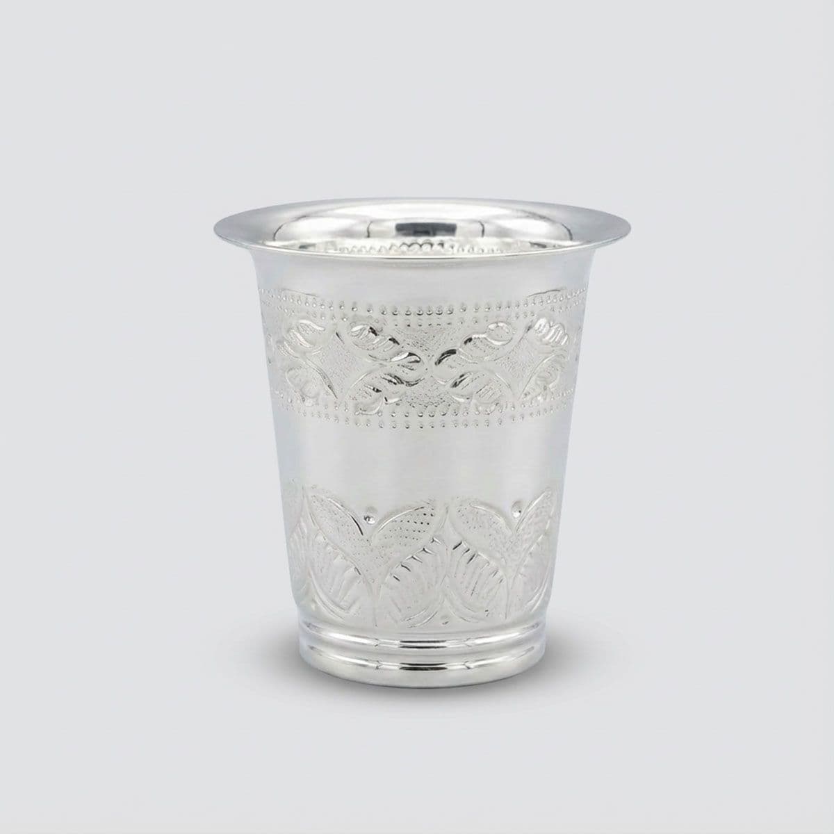 Grip Grooves Silver Tumbler